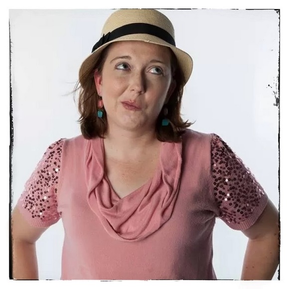 Meet your Posher, Jessica - Picture 1 of 1